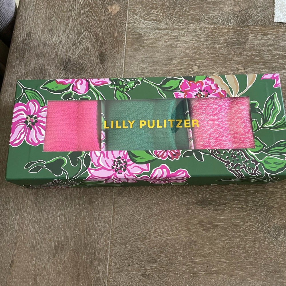 Lilly Pulitzer Pink and Green Women's Accessories Set